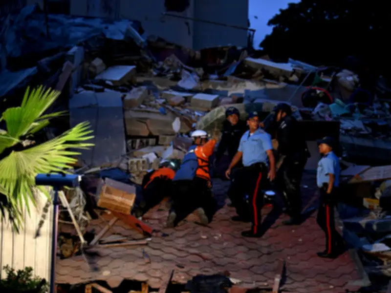 Venezuela Earthquakes: 7.1 and 7.5 Magnitude Cause Building Collapse, Airport Panic