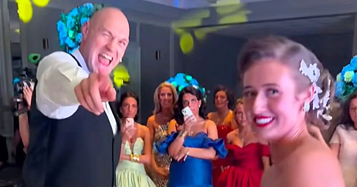 Venezuela Fury's Husband Asks Fans for Money on Honeymoon