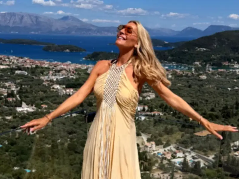 Vernon Kay Shows Support for Tess Daly After Split During Greece Trip
