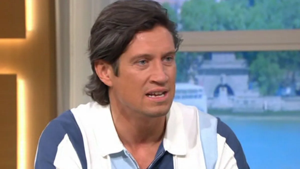 Vernon Kay Breaks Down in Emotional Tribute to Steve Wright on BBC Radio 2