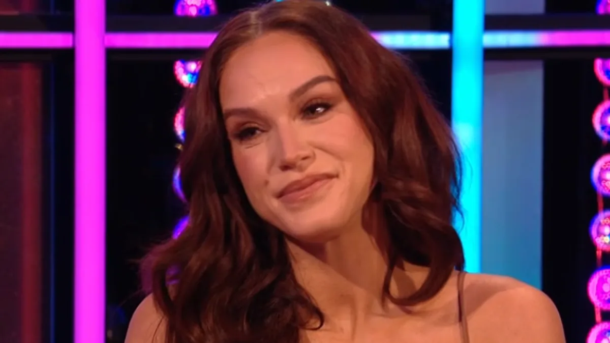 Vicky Pattison Breaks Down in Tears During First TV Appearance Since Strictly Exit
