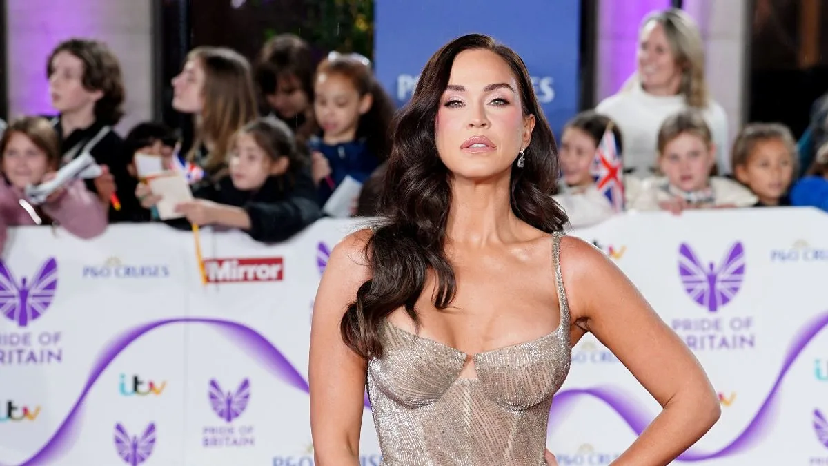 Vicky Pattison's £5 Eye Patches: The Secret to Her Strictly Glow