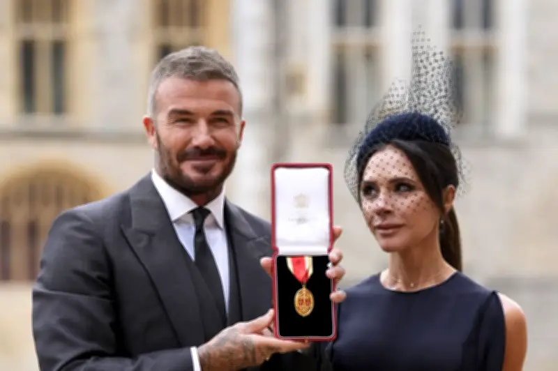 Victoria Beckham Posts Family Photo Including Brooklyn in Father's Day Message