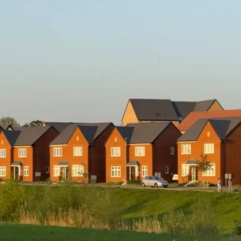 Victorian Homes Beat New Builds in Heatwave, Architect Says