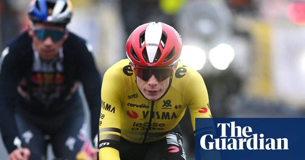 Jonas Vingegaard crashes in Spain after being followed by amateur cyclist
