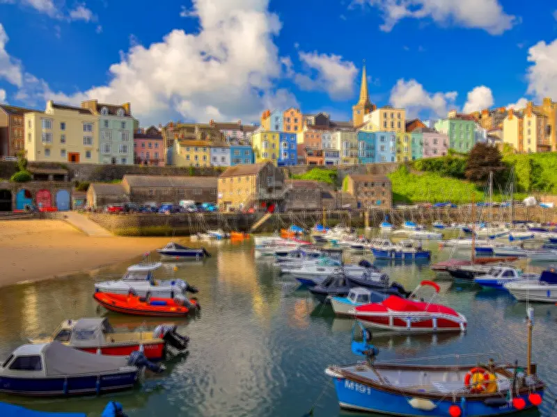 Welsh Finance Minister Reviews 182-Day Rule for Holiday Lets