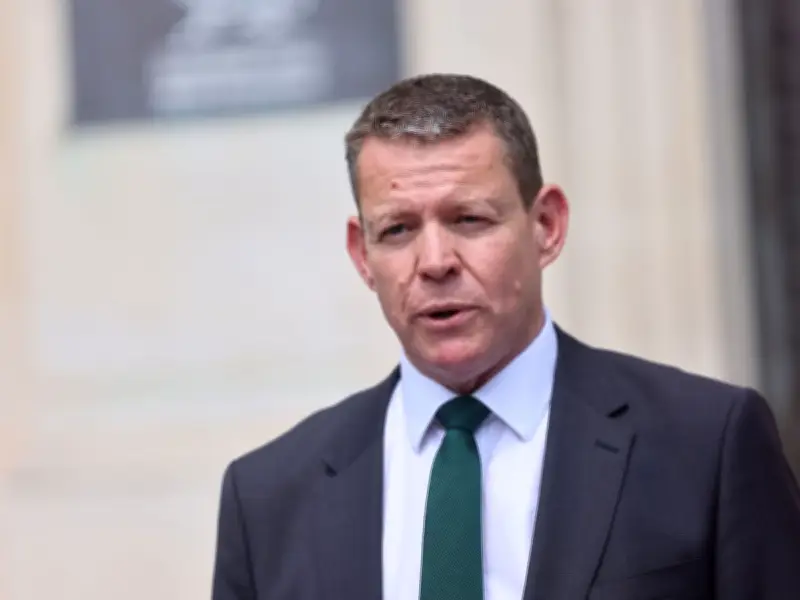 Welsh First Minister Faces Senedd Questions on Jobs, Puberty Blockers, and Clean Energy