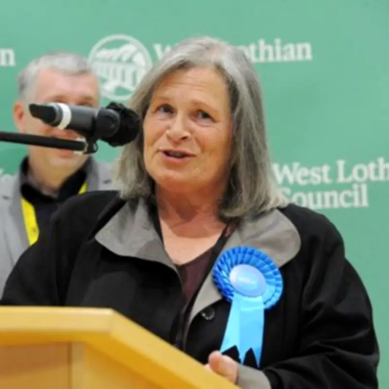 West Lothian Councillor Calls for Savings on £7m School Bus Costs