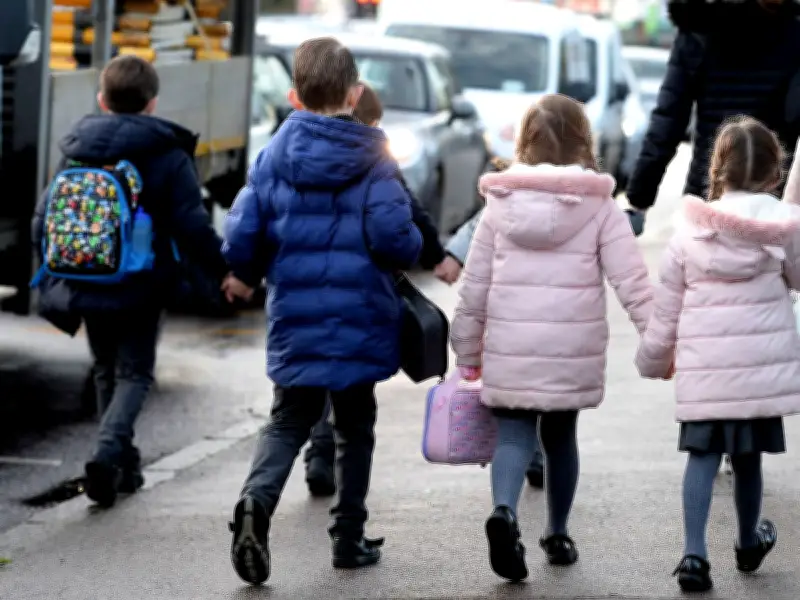 What Age Can Children Walk to School Alone? NSPCC Advice
