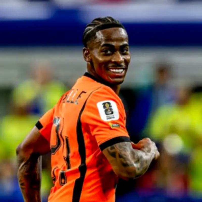 Why 'Unstoppable' Crysencio Summerville Transfer Appeals to Man United