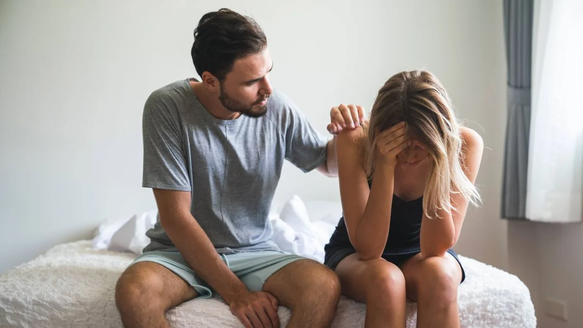 Woman Stressed as Boyfriend Disappears for Days Without Contact