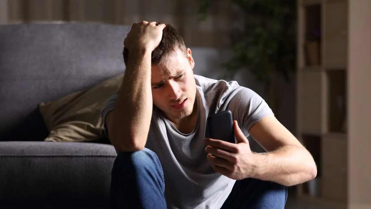 Woman's Petty Revenge on Ex Involves Stealing His Shoehorn