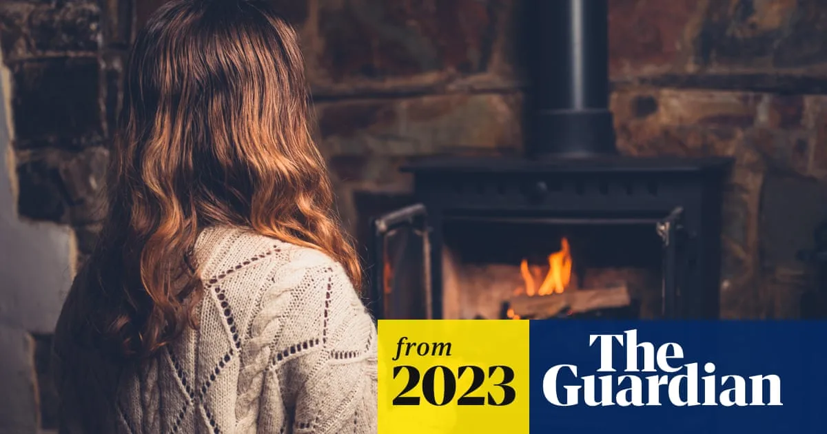 Indoor Wood Burning Linked to 43% Higher Lung Cancer Risk in Women, US Study Finds