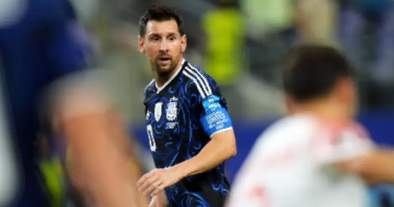 World Cup Roundup: Messi, England, Ibrahimovic, and More