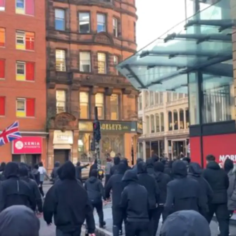 Worshippers locked in Glasgow mosque amid violent protests linked to Belfast stabbing