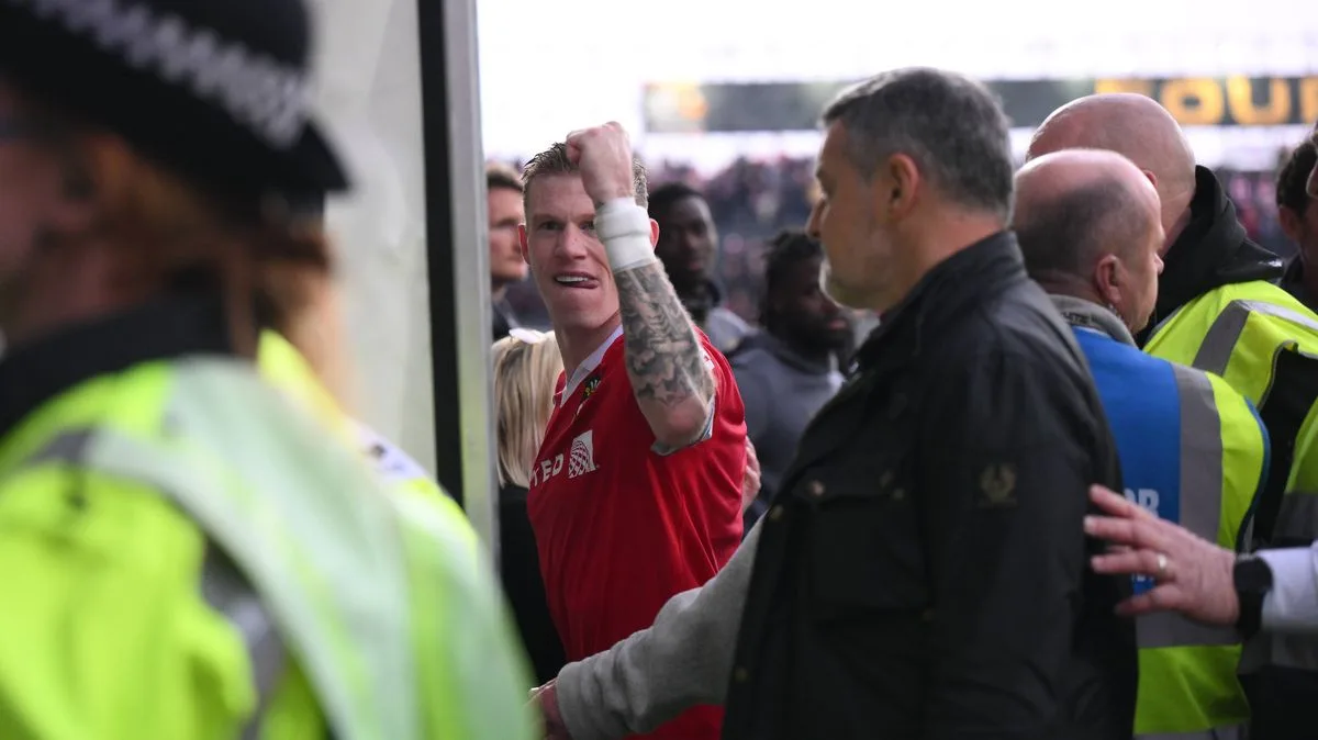 James McClean Set for Awkward Stoke Return with Wrexham After Fan Dig