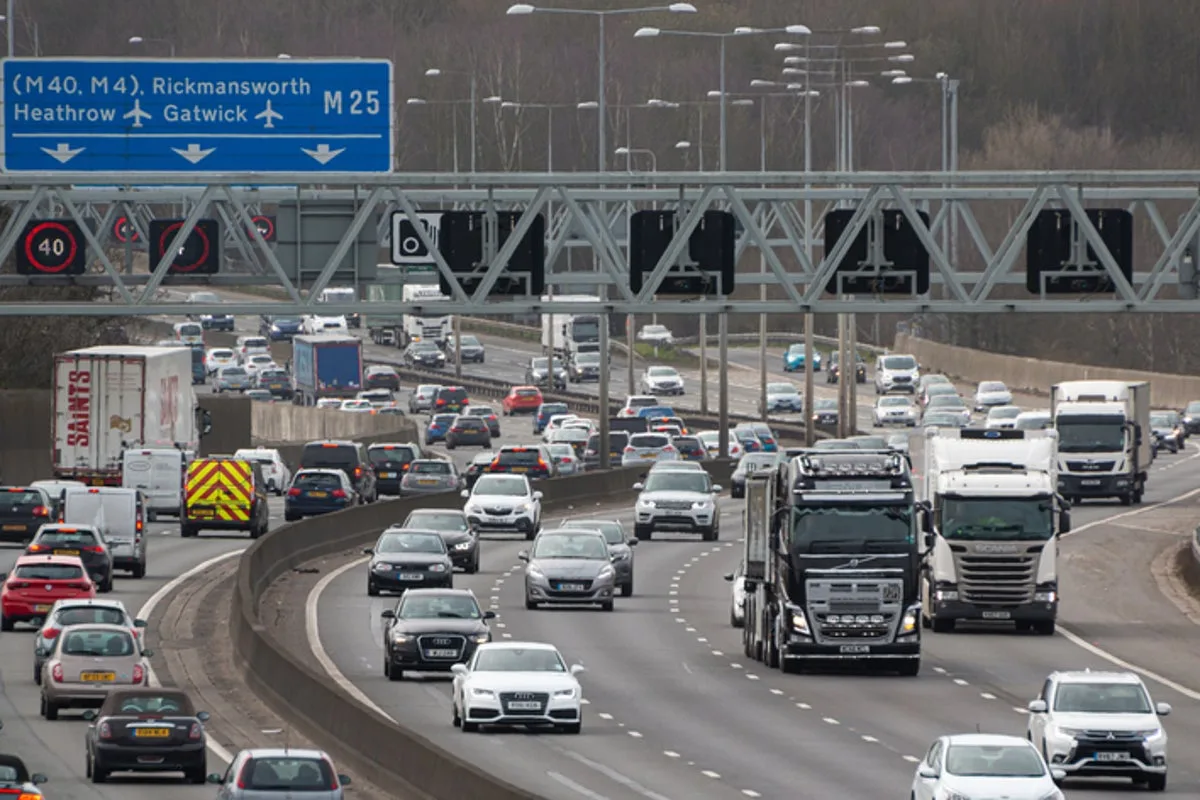 M25 Shutdown After Multi-Vehicle Crash Near Heathrow