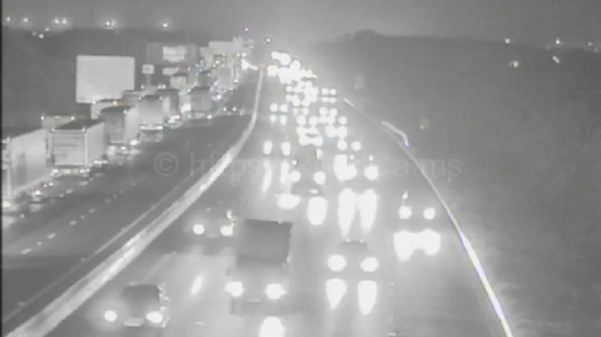 Man in His 20s Dies in M1 Crash Near Milton Keynes