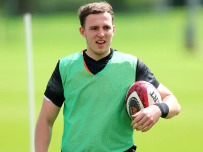 Young Wales Rugby Talent Bailey Cutts Leaves Cardiff for Bath