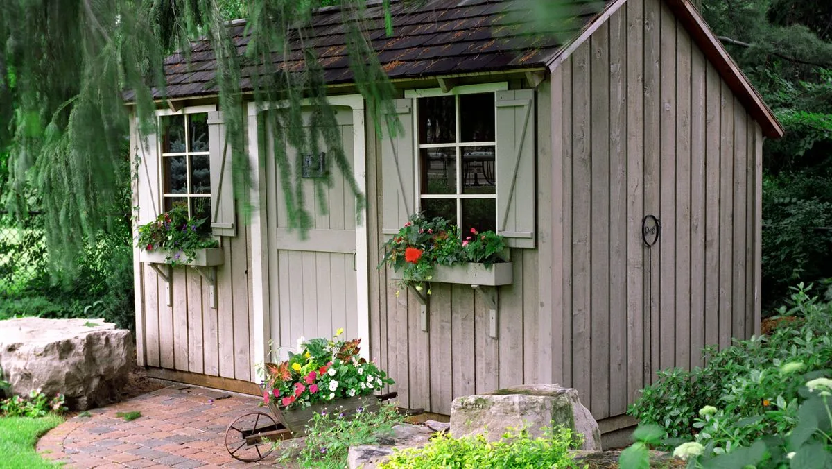 Garden Shed Mistake Could Cost You Over £300 This Winter, Expert Warns