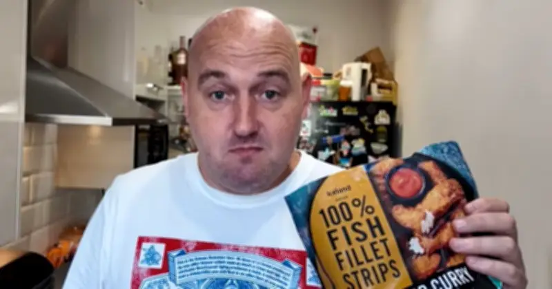 YouTuber Claims Iceland Fish Fillets Beat Gordon Ramsay's Vegas Chips