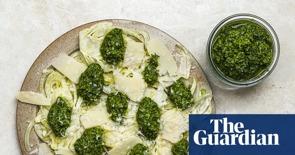 Turn Fennel Fronds into Pesto: A Waste-Not Recipe