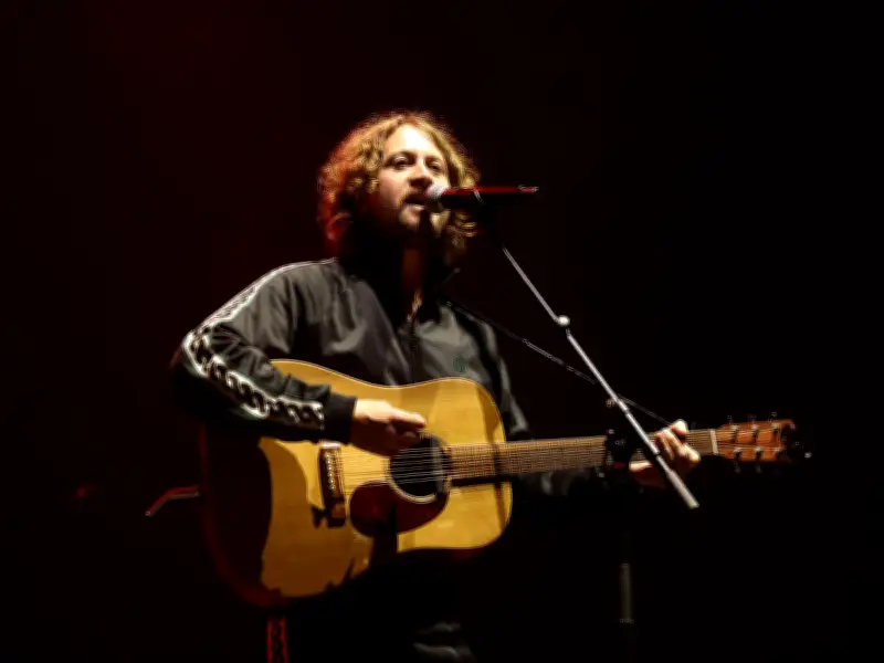Zutons' Dave McCabe Opens Up About Writing 'Valerie' and Overcoming Addiction