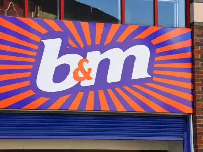 B&M £25 Sun Lounger Low in Stock: Perfect for Heatwave Relaxation