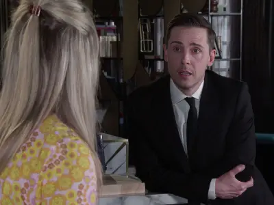 Coronation Street Fans Heartbroken as Todd and Sarah's Friendship Ends