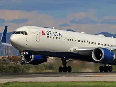 Delta Flight to Edinburgh Declares Emergency, Returns to Atlanta