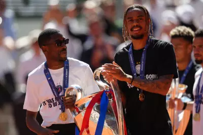 Flavio Cobolli Joins PSG's Champions League Celebrations at Roland Garros