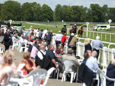 Four UK race meetings cancelled due to rare red weather warning