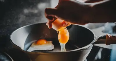 Fried Eggs Get Crunchy Upgrade with Simple Sesame Seed Trick