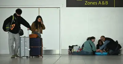 Hundreds of Flights Cancelled at Heathrow and Gatwick Due to Thunderstorms