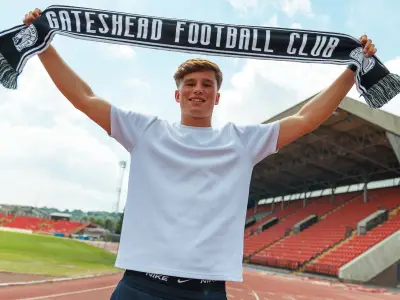 Lee Cattermole Hangs Fire on Coach Appointment as Sunderland Youngster Hails 'Scary' Move