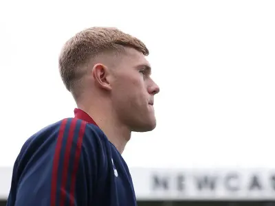 Lewis Hall England Omission Sparks Fury as Newcastle Suspect Man United Links
