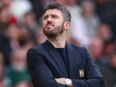 Man United Face Leeds Battle for Shea Charles as Transfer Race Heats Up