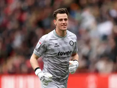 Manchester United Could Bank £15m Windfall from Radek Vitek Sale