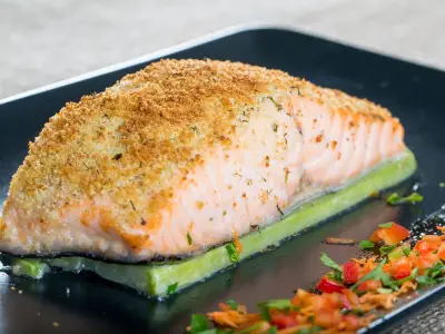 Mary Berry's 30-Minute Baked Salmon Recipe with Lemon Sauce