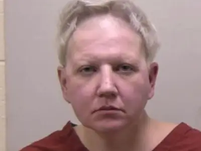 Michigan Woman Admits Smuggling Pinot Grigio Bottle in Vagina into Prison