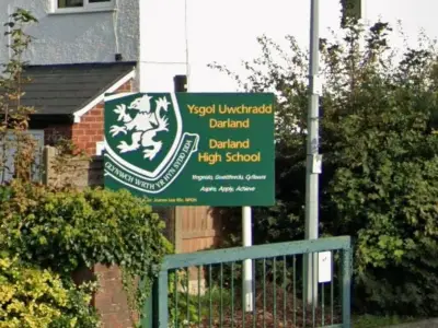 Teachers Strike at Darland High School Over Redundancies and Finances