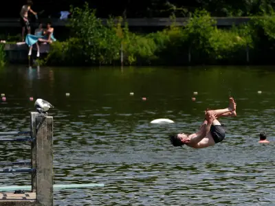 UK Heatwave to End With Thunderstorms, Temperatures to Drop