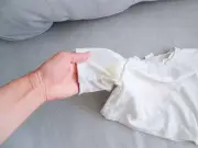 2p Aspirin Trick Makes Yellow Stains Vanish from White Clothes