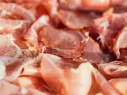 55% Back Cigarette-Style Warnings on Ham and Bacon in UK
