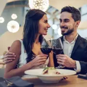 Agony Aunt: Fella Won't Accept Sexual Bubble Has Burst