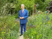 Alan Titchmarsh's Key Advice for Sweet and Juicy Tomatoes