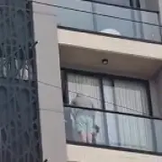 American Father Mistaken for Abuser While Saving Choking Son on Balcony