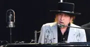 Bob Dylan Performs 1967 Classic Live for First Time in 14 Years