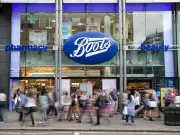 Boots Shoppers Save £210 on Festival Beauty Box with 15 Essentials