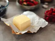 Butter vs Margarine: Differences in Taste, Ingredients, and Health